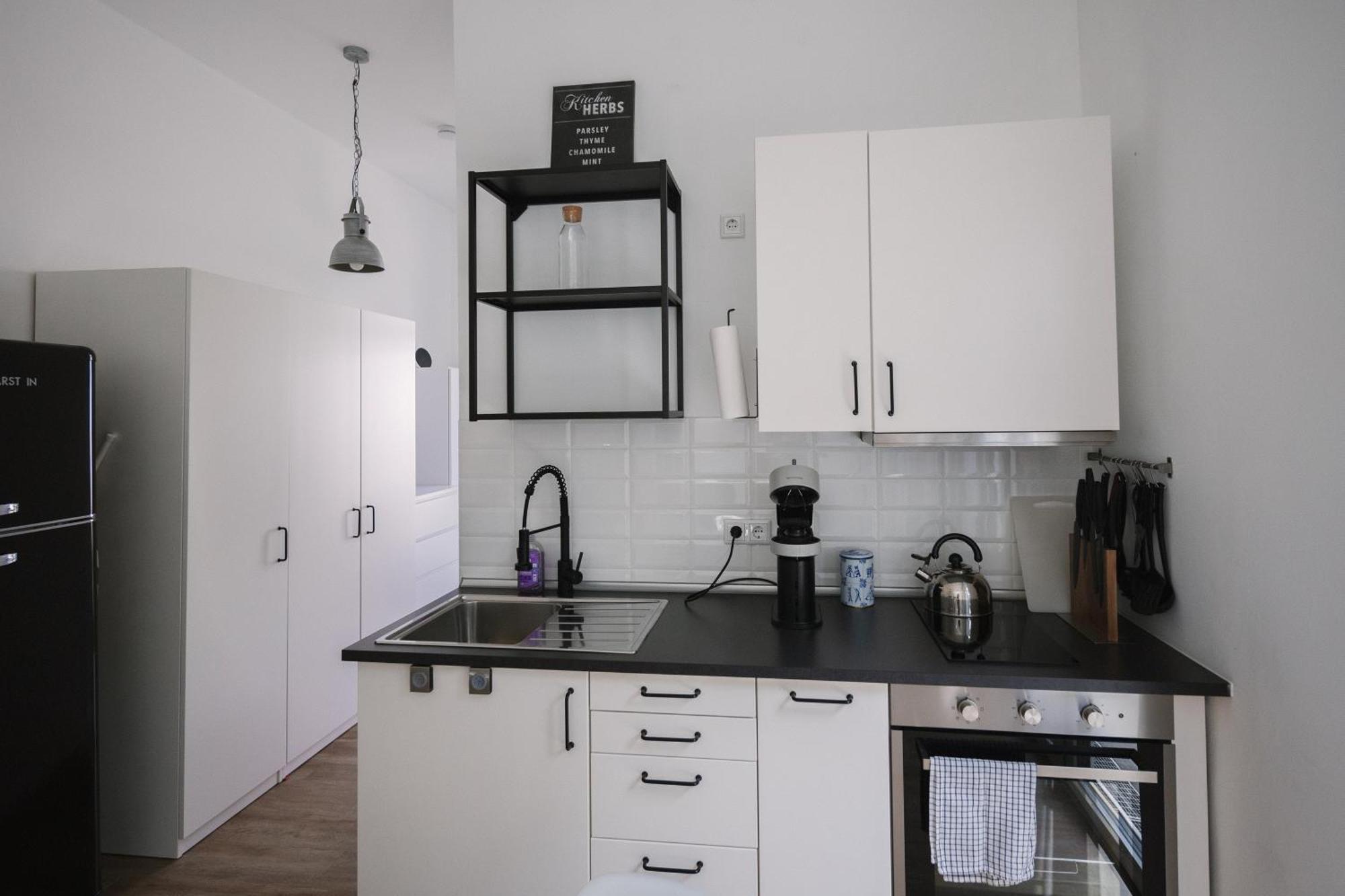 Schoene, Moderne Wohnung Mit Grosszuegiger Terasse Essen Eksteriør billede